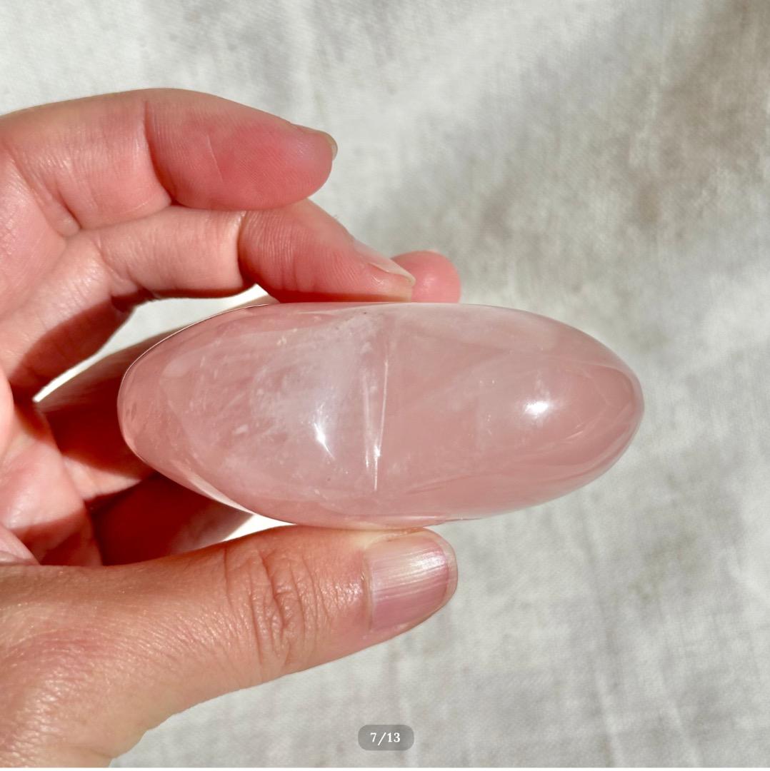 【ローズ クォーツ】　ハート シェイプ ② スタンド付　ブラジル産