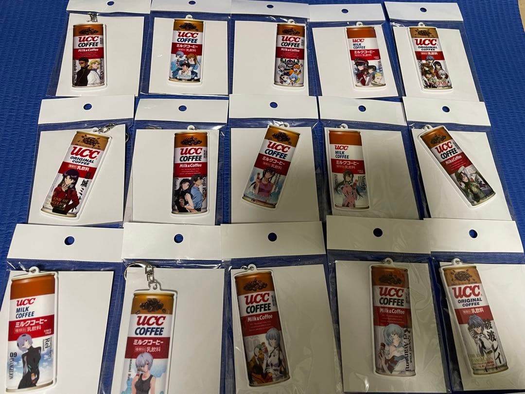エヴァンゲリオン UCC 缶バッジ アクリルスタンド メモすた マウスパッド