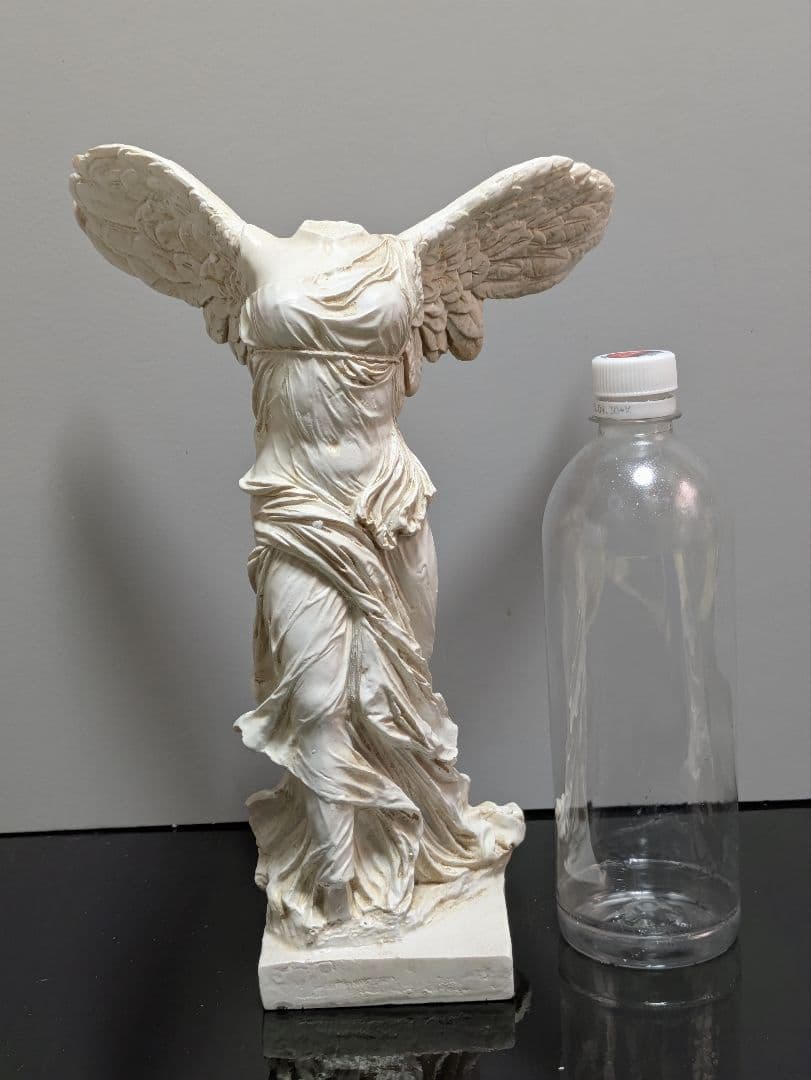 勝利の女神　サモトラケ　ニケ像　彫刻　アンティーク　置物　インテリア　フィギュア