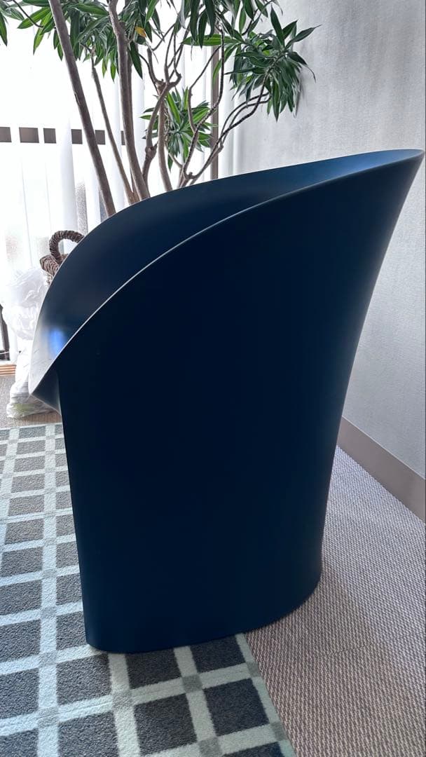 予約品　アームチェア吉岡徳仁