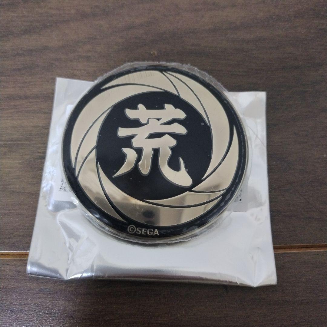 龍が如く」20周年記念 金メッキ代紋缶バッチ 荒川組 - メルカリ