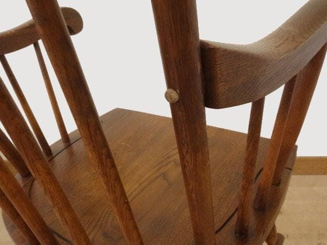 飛騨産業キツツキ　木製　ロッキングチェアー　再塗装済　ＵＳＥＤ