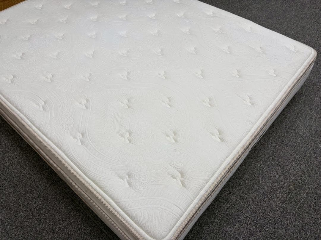 T7794☆展示品☆シモンズ☆カスタムロイヤルプレミアムピロートップワイドダブル