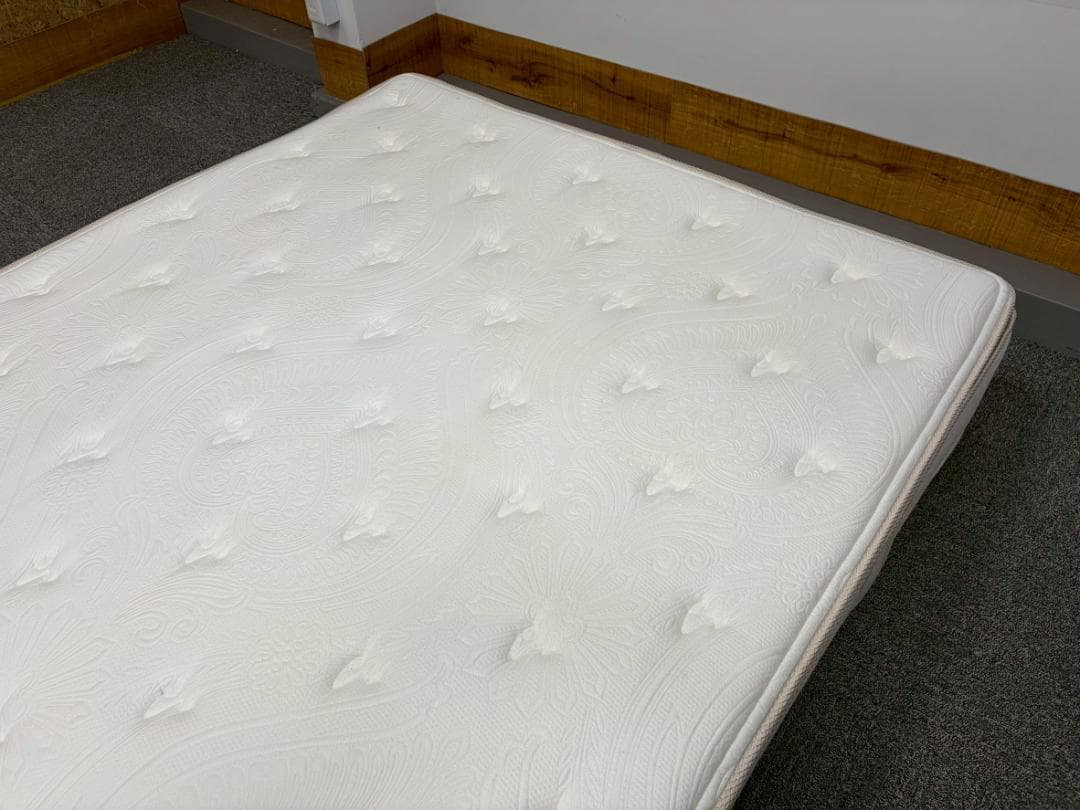 T7794☆展示品☆シモンズ☆カスタムロイヤルプレミアムピロートップワイドダブル