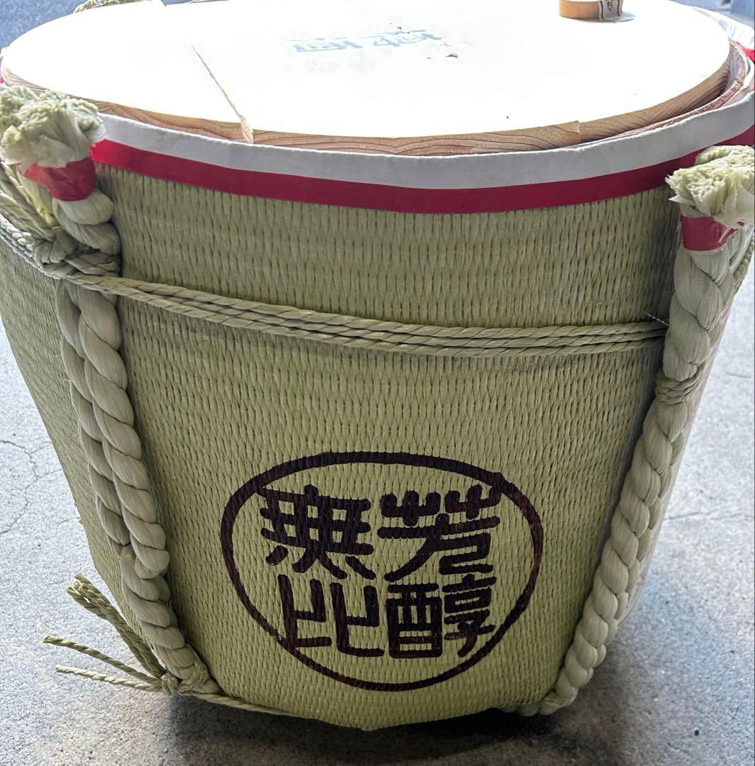 4斗樽　・ 酒樽・樽酒
