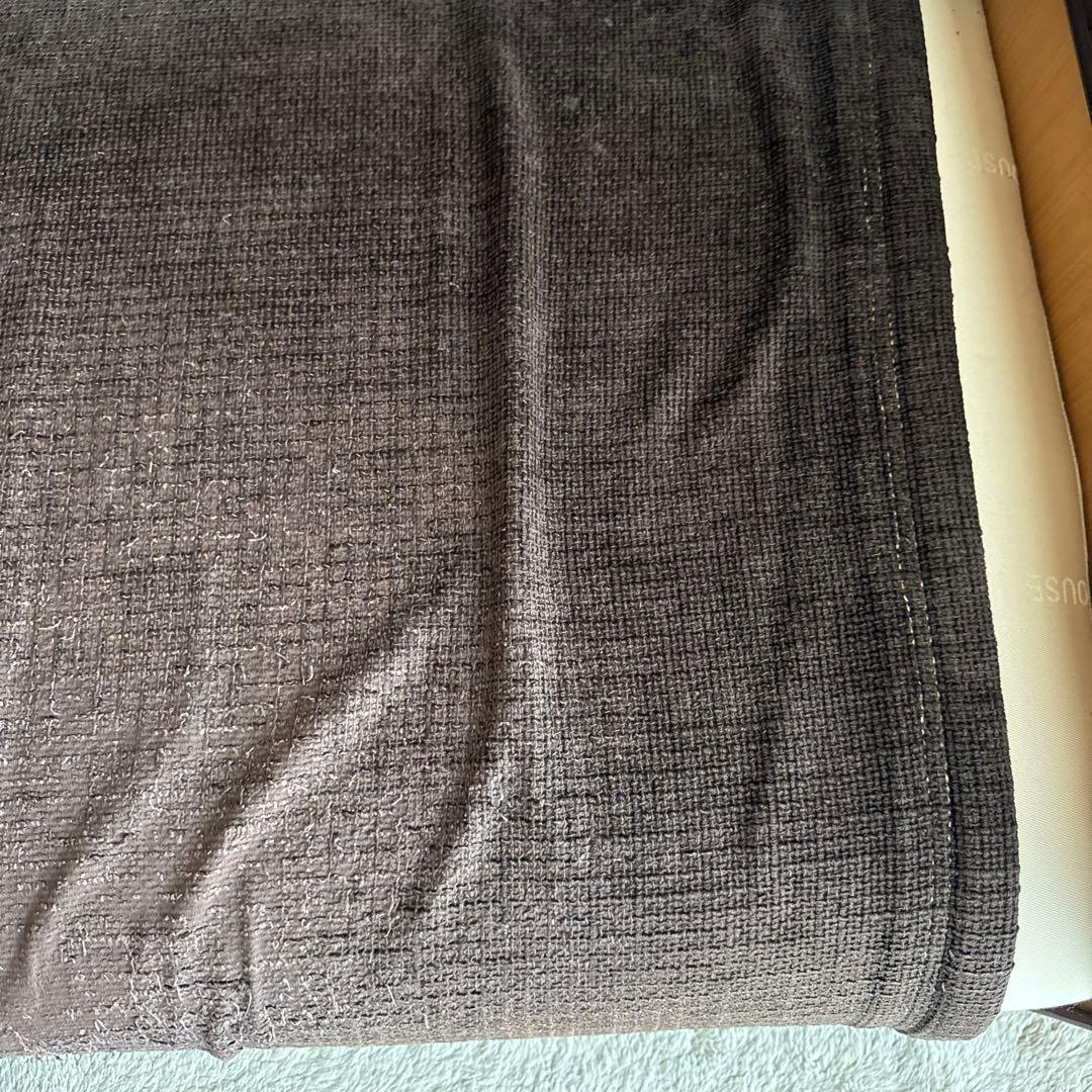 Conde House 3人掛けソファー