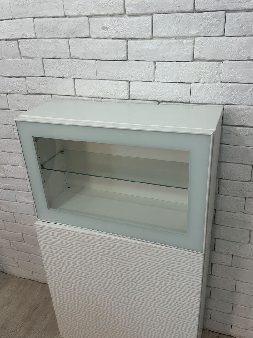 B 【東京都内23区配送無料】ガラス　ショーケース　フィギア　陳列　棚　収納