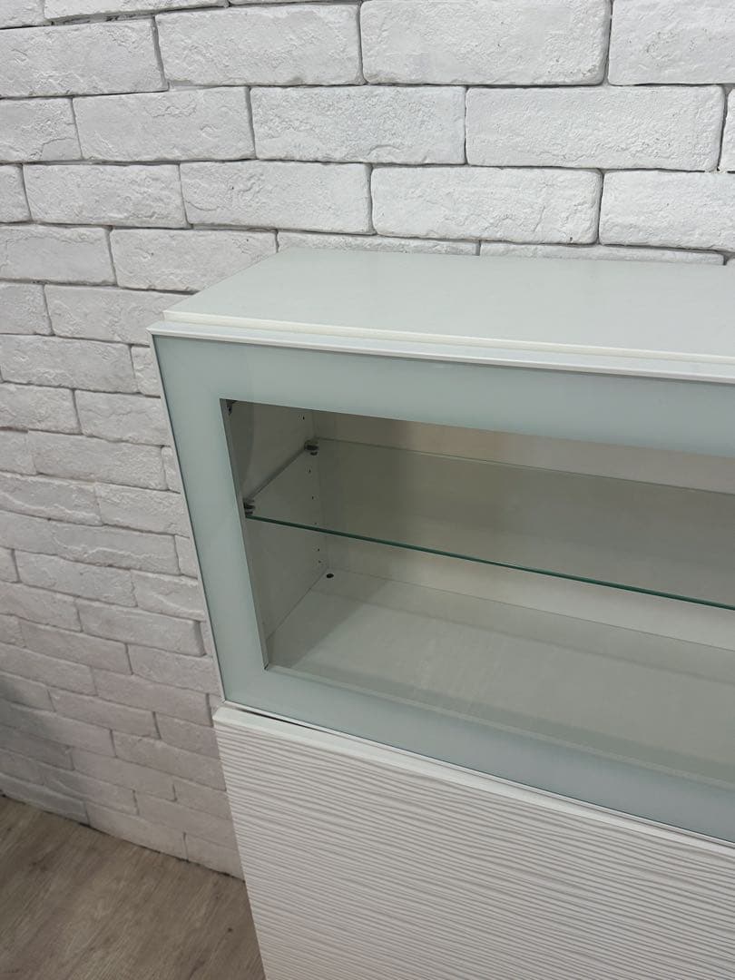 B 【東京都内23区配送無料】ガラス　ショーケース　フィギア　陳列　棚　収納