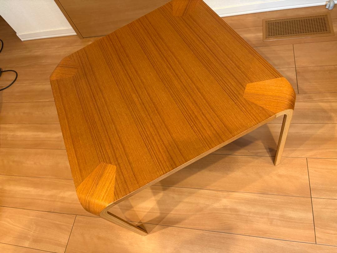 天童木工　テーブル