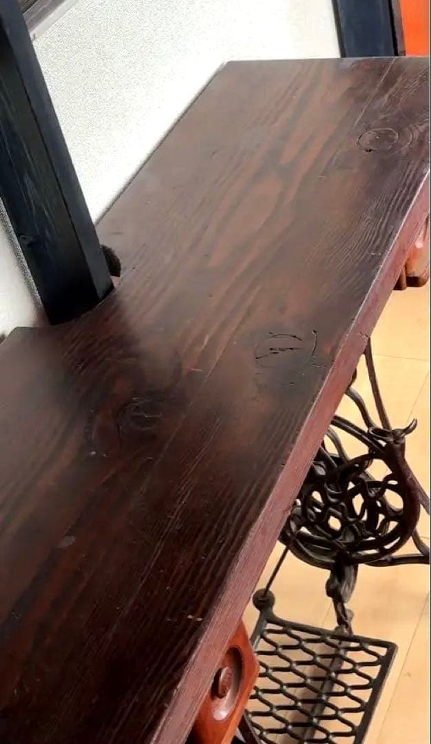 【超希少】アンティークミシン　テーブル　ハスクバーナ製　SINGER シンガー