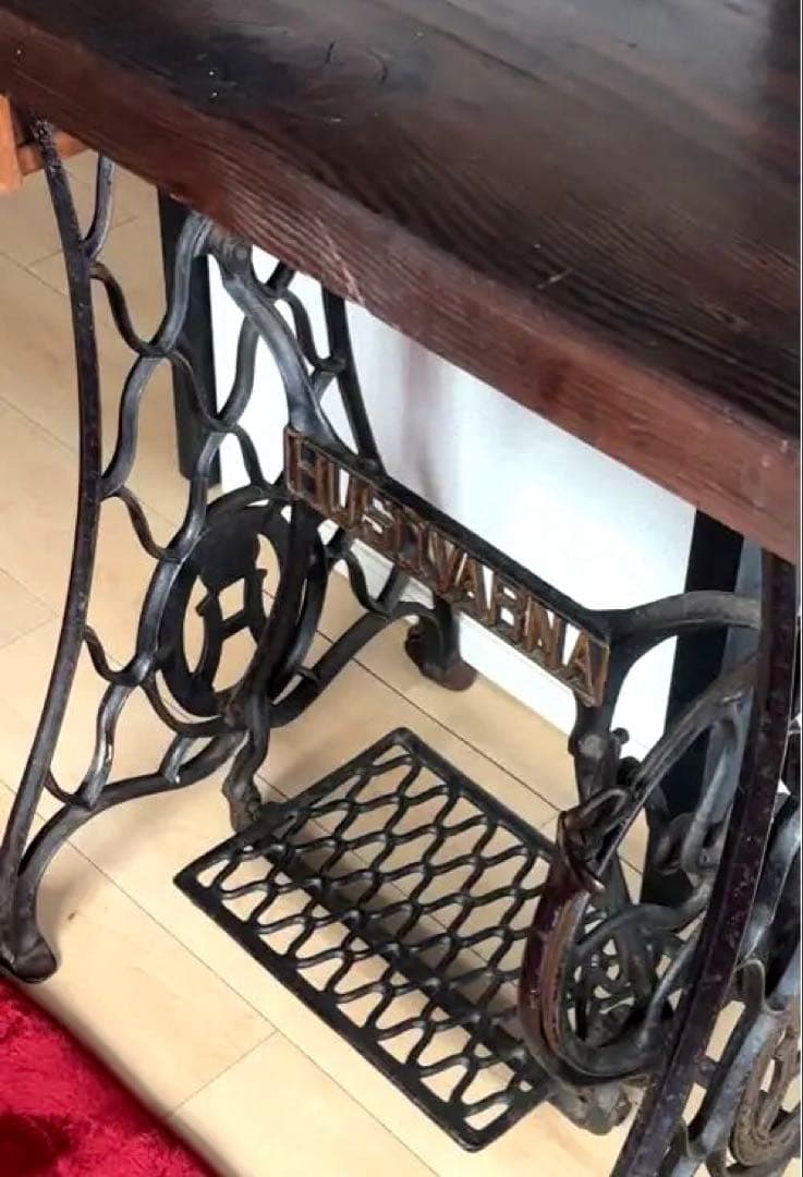 【超希少】アンティークミシン　テーブル　ハスクバーナ製　SINGER シンガー