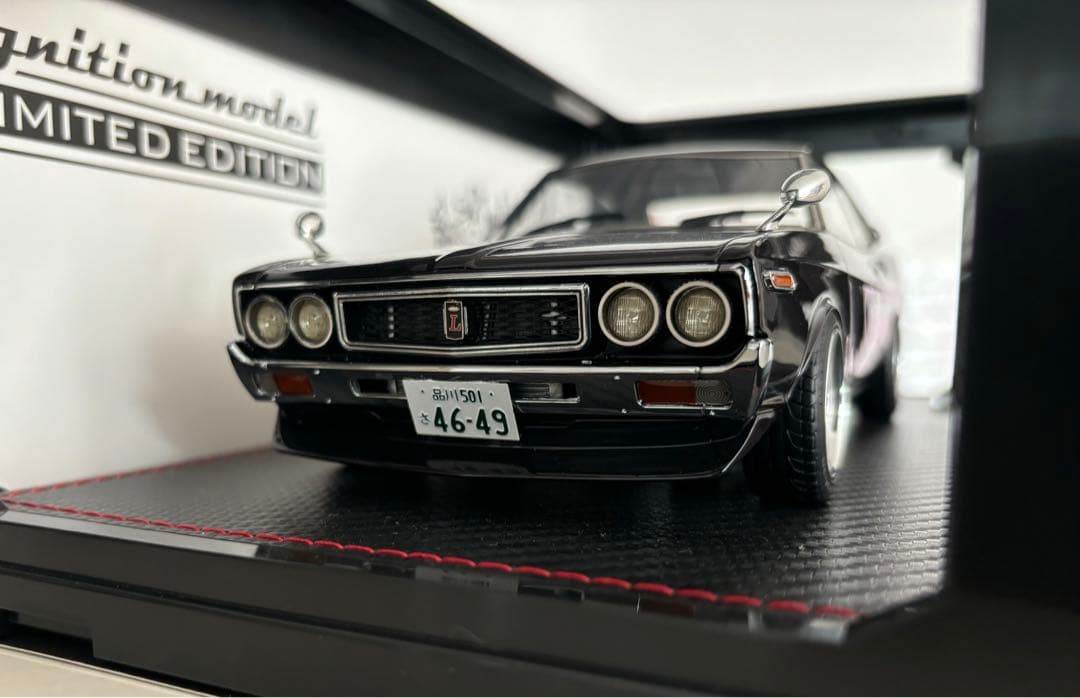 1/18ミニカー イグニッションモデル 佐田 ビルダーズローレル 【新品