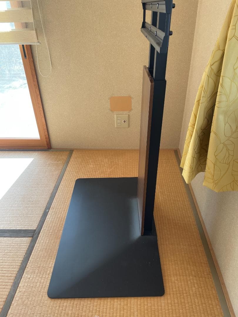 【良品】薄型ベース壁寄せテレビスタンド　ウォールナット　AN-S124(WN)