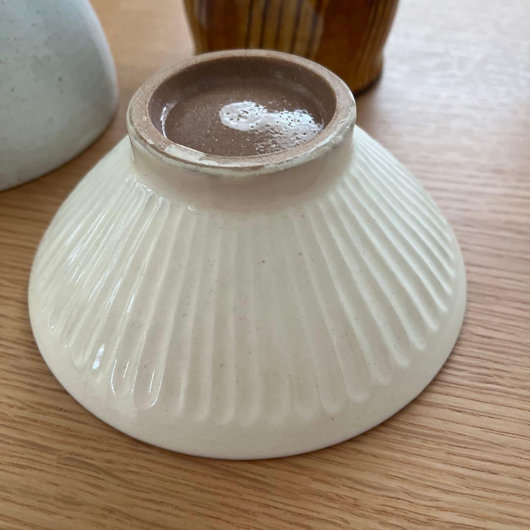 飯碗 コップセラミック製飯碗2つとカップのセット 益子焼 出西窯 バラ