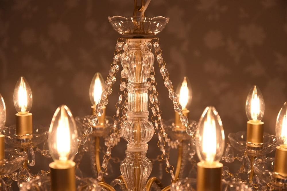 【LED付・簡単取付】8灯ゴールドカラーシャンデリア