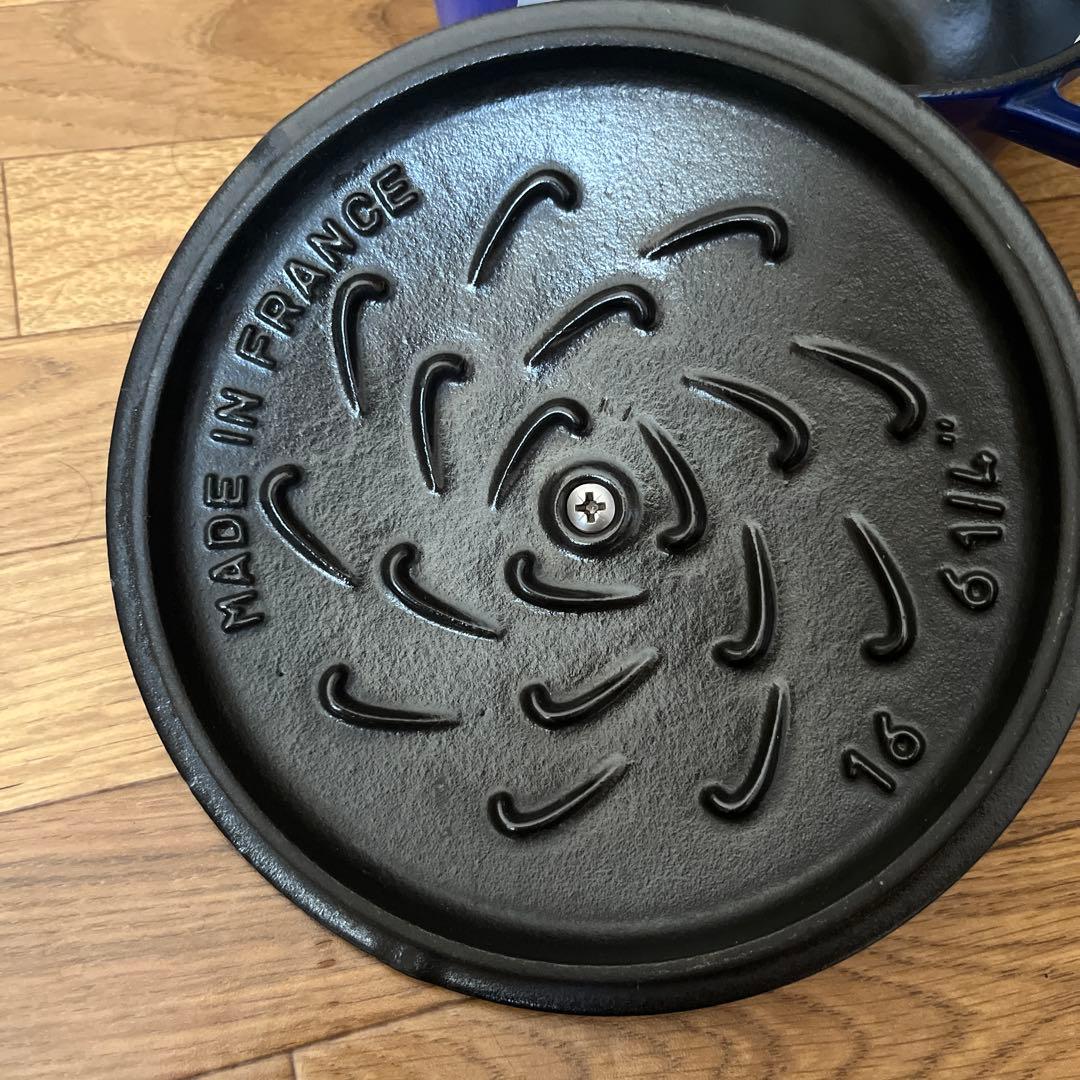 STAUB wanabe、スキレット　ロイヤルブルー