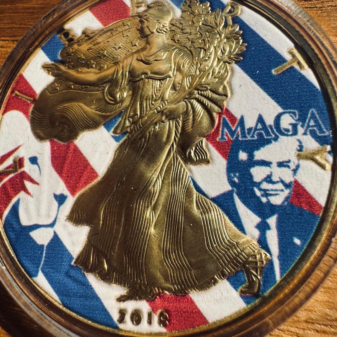 （希少！！！）トランプ大統領　1オンス カラー銀貨　MAGA シリアル番号001
