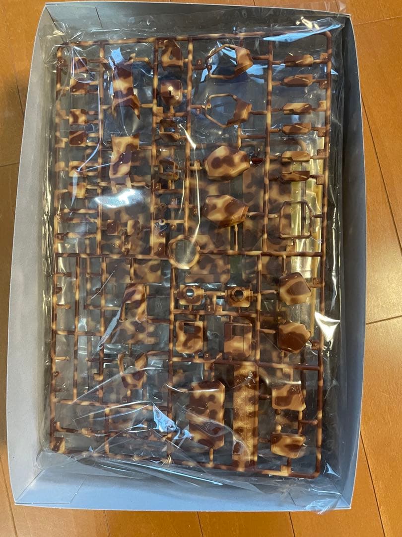 MG 陸戦型ガンダム イベント限定 迷彩色コーティング 砂漠用B 未組立