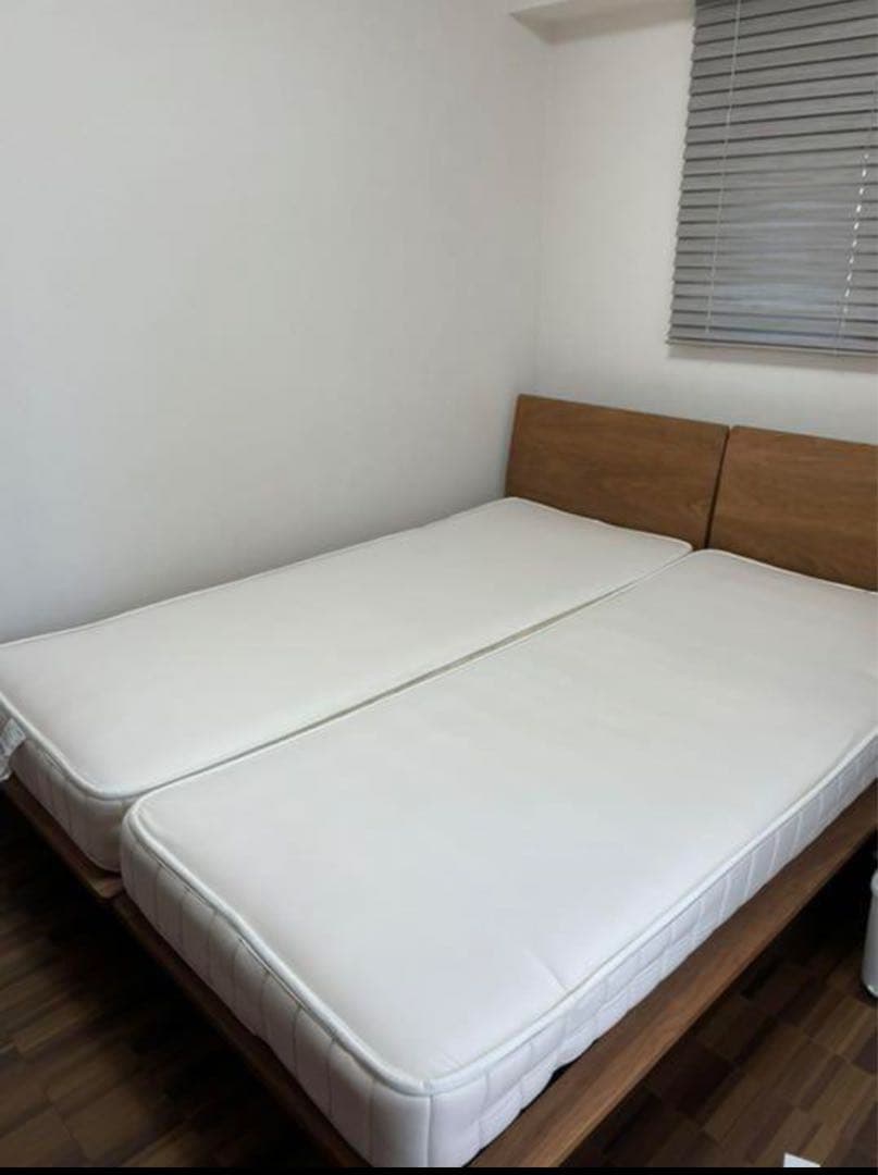 Nob 　無印　ベッドフレーム・スモール・ウォールナット材　脚付　2セット