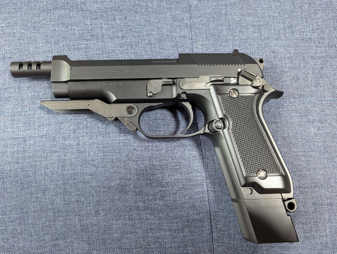 【美品】東京マルイ電動ガン M93R震閃電カスタム&LIPOバッテリーセット