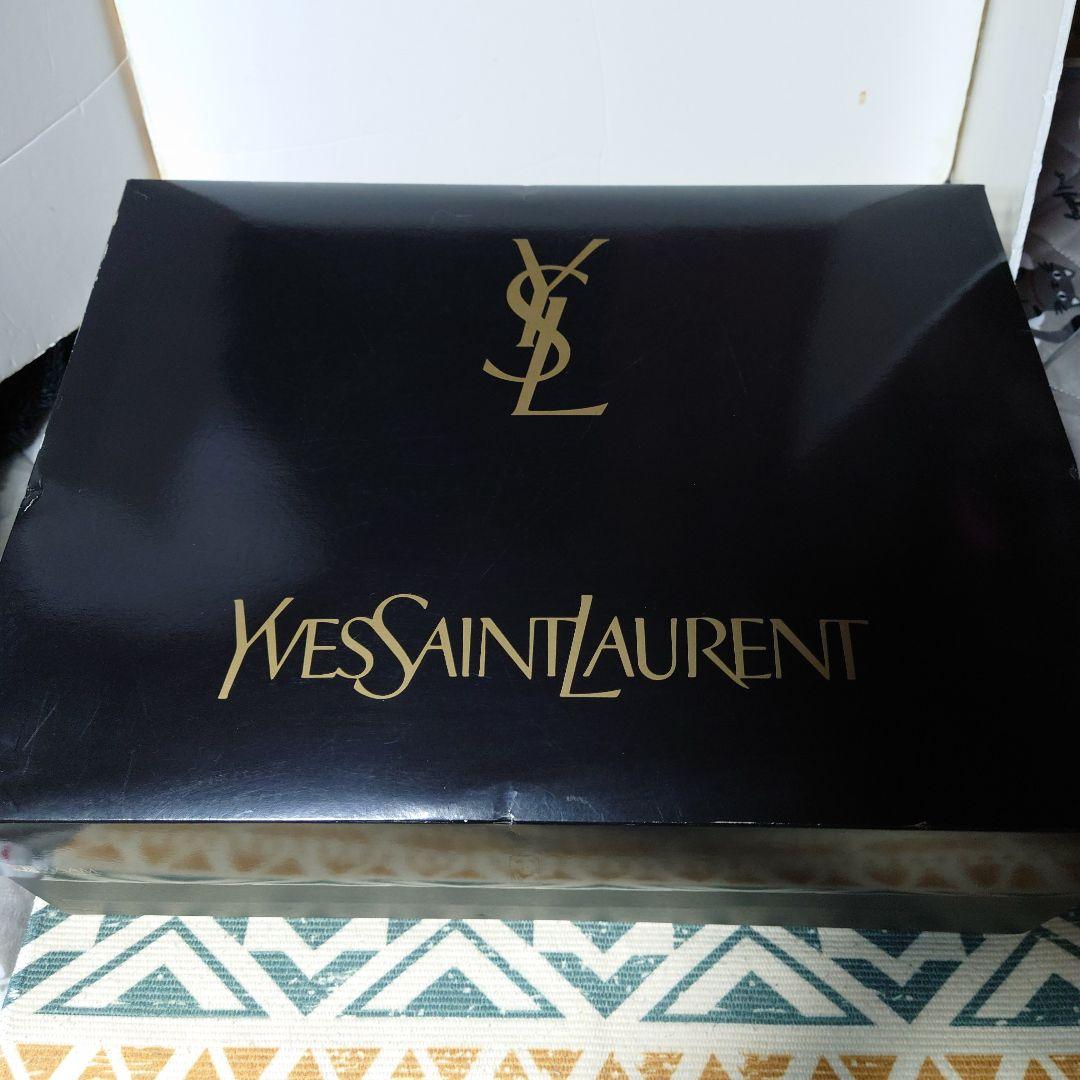 イヴサンローラン マイヤー毛布