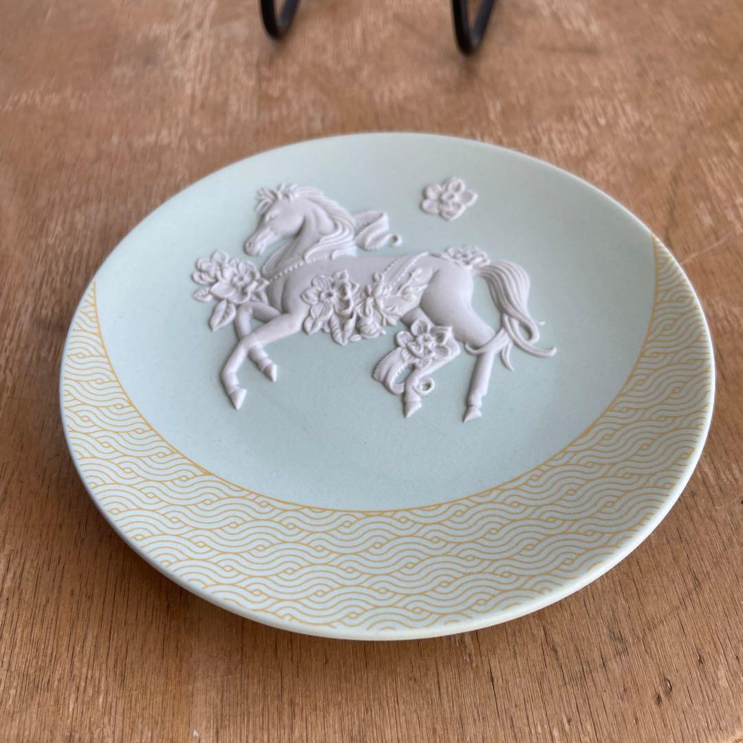 ウェッジウッド ジャスパー エトトレイ 2026 ウマ 馬 干支プレート