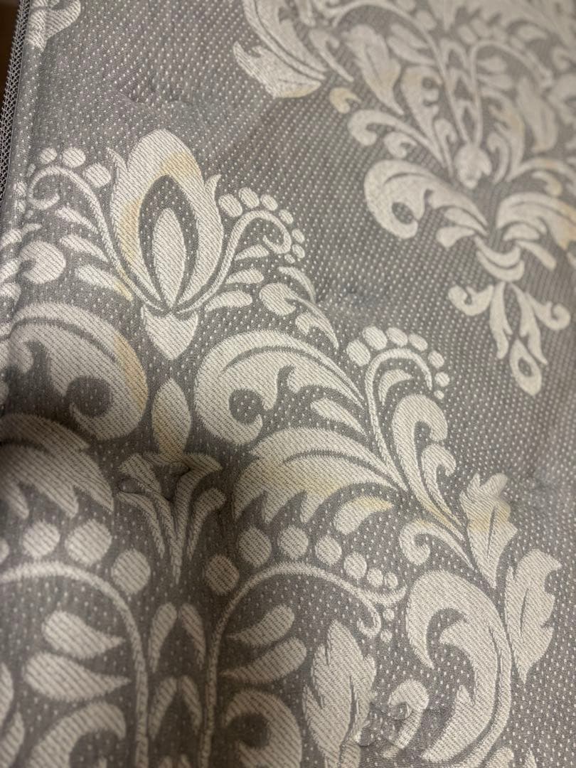 シモンズ　Beautyrest LUXE プラッシュピロートップ　シングル