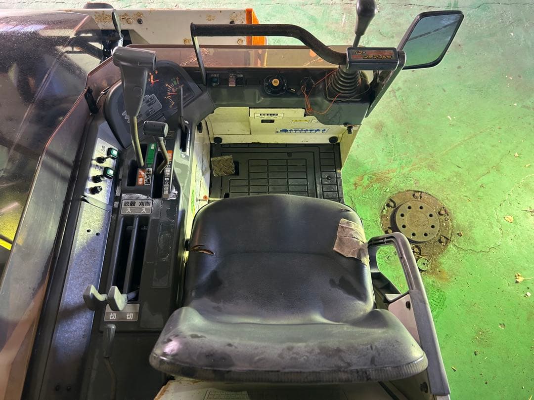 宮崎　イセキ 3条刈り　コンバイン オーガ　22馬力 HST パワステ 動画あり