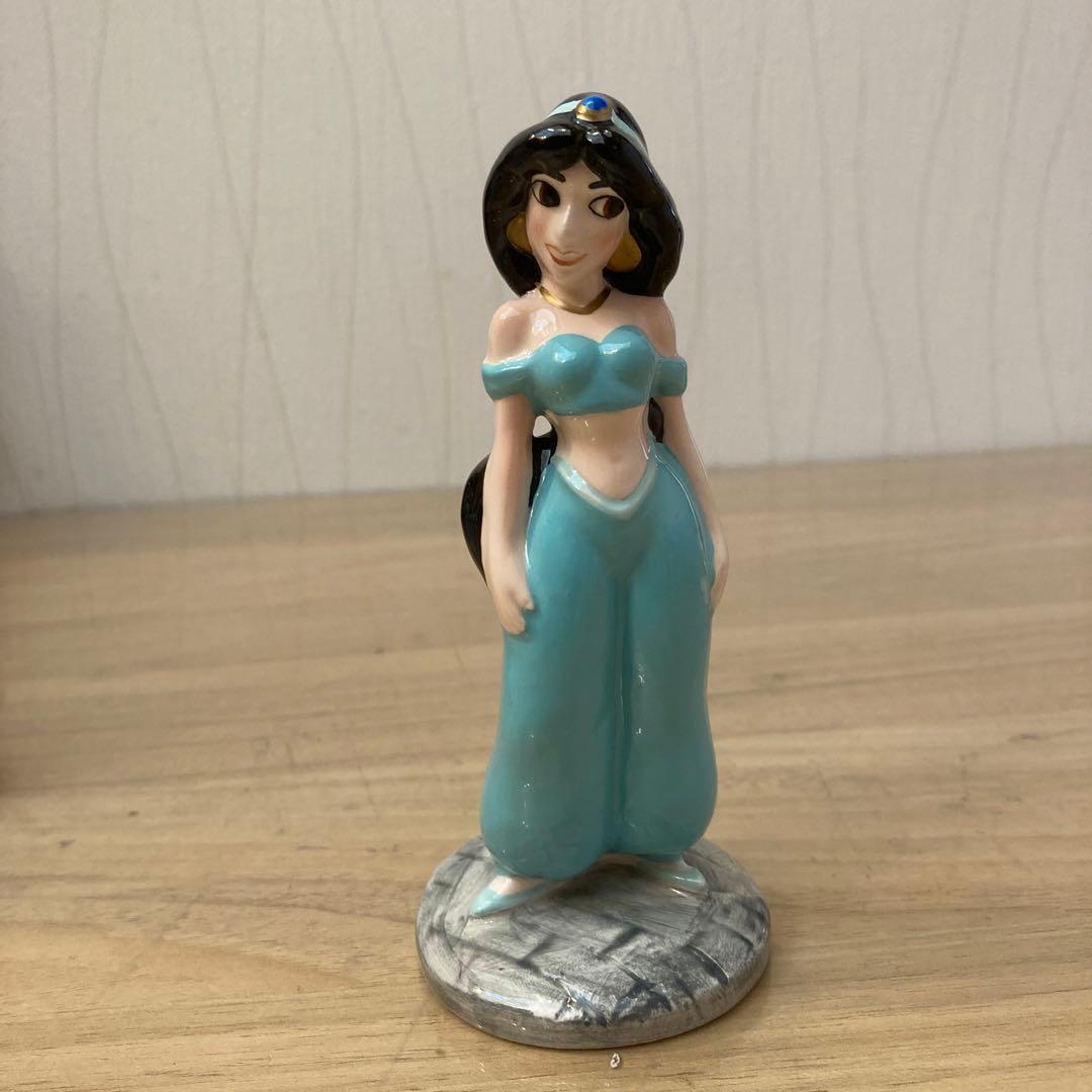 ディズニーシー購入アラジンとジャスミンフィギュア　シンデレラ　陶器製