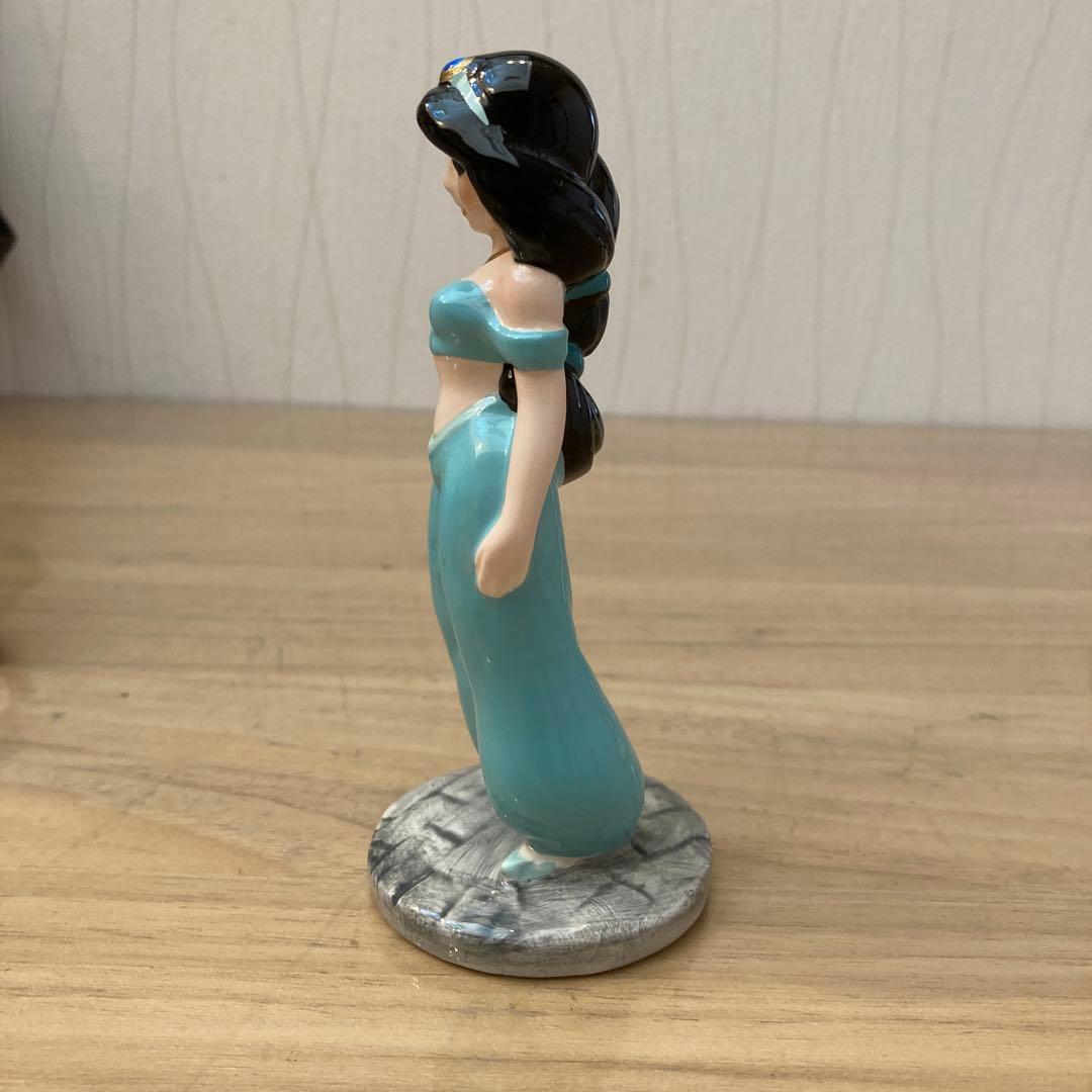 ディズニーシー購入アラジンとジャスミンフィギュア　シンデレラ　陶器製