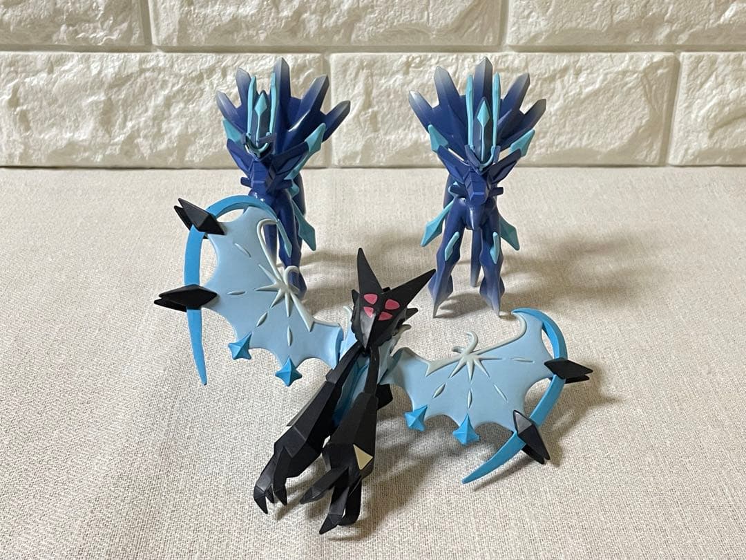 ポケモン モンコレ アルセウス リザードン ピカチュウ レジギガス シードラ