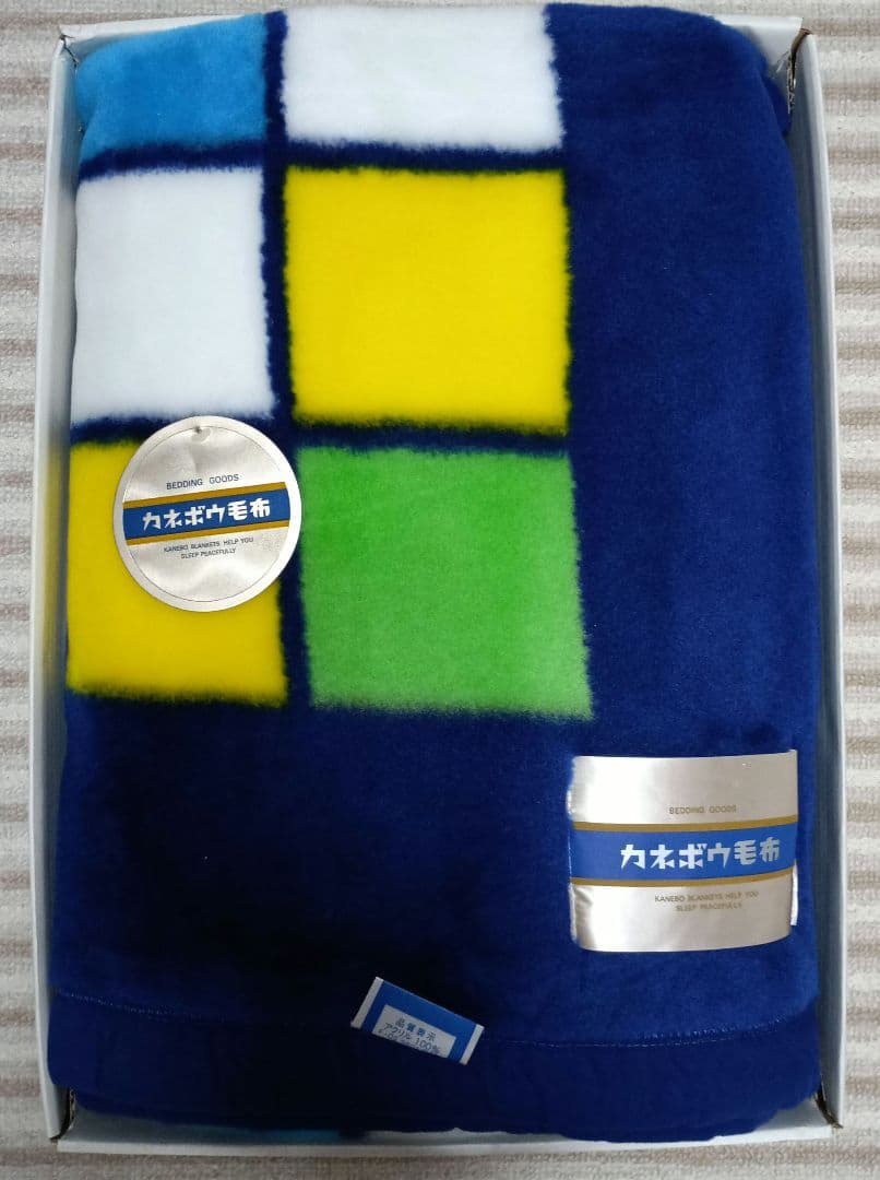 レトロポップ　カネボウ　アクリル　毛布　シングル　幾何学模様