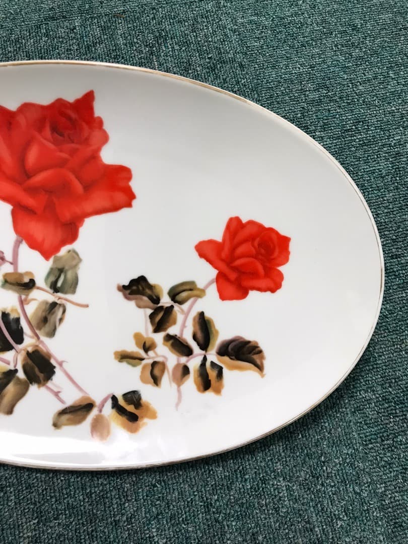 ノリタケ　楕円形の絵皿