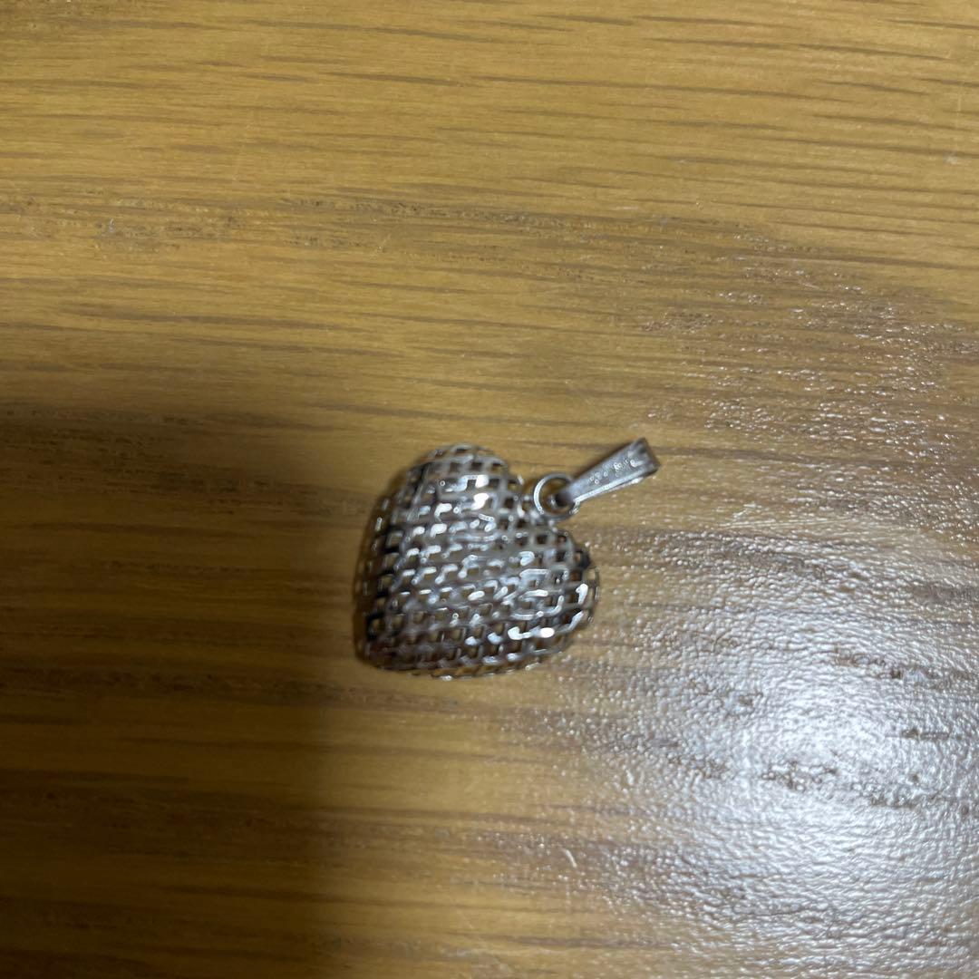 14K刻印あるネックレスペンタンド