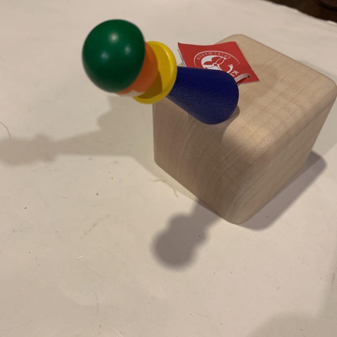 アトリエニキティキ   スイス　キーナー氏　オルゴール　ピエロ