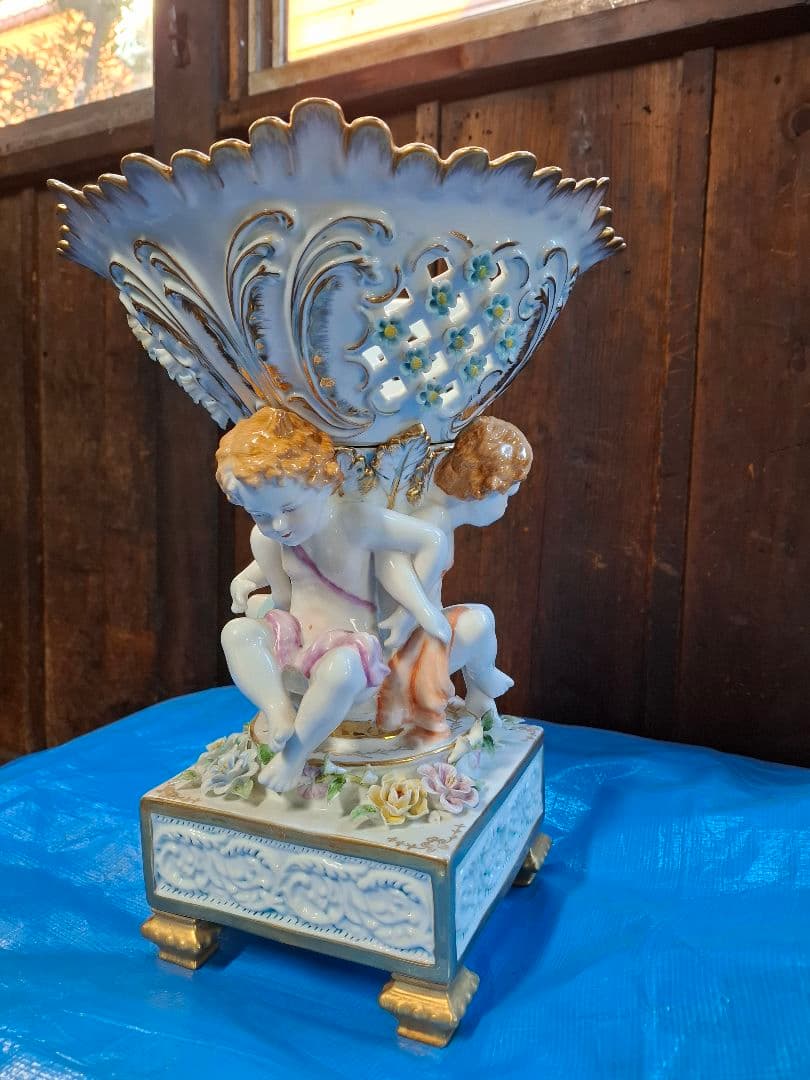 Capodimonte カポディモンテの陶器製置物 大型 天使 イタリア製