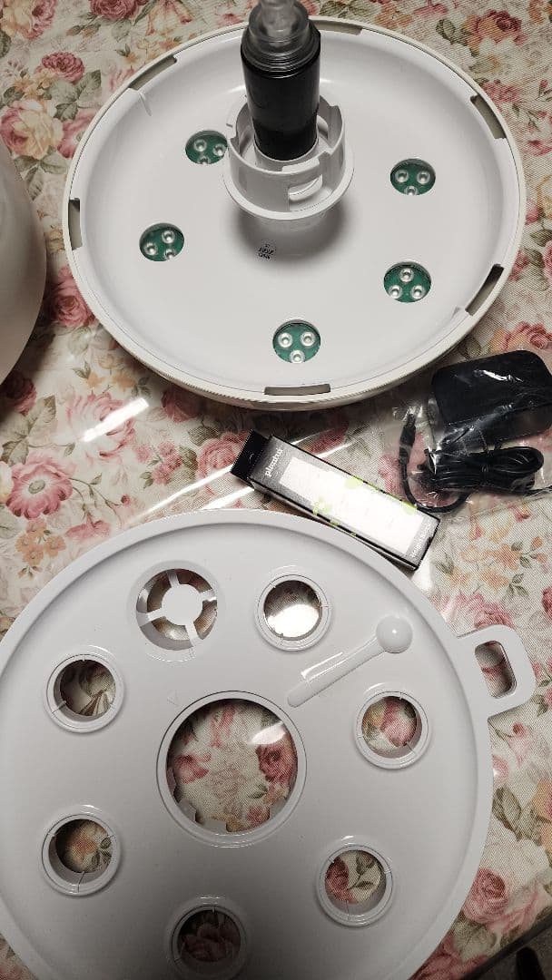 特価！！80%割引♪Plantui 北欧ブランド　水耕栽培 LED付き