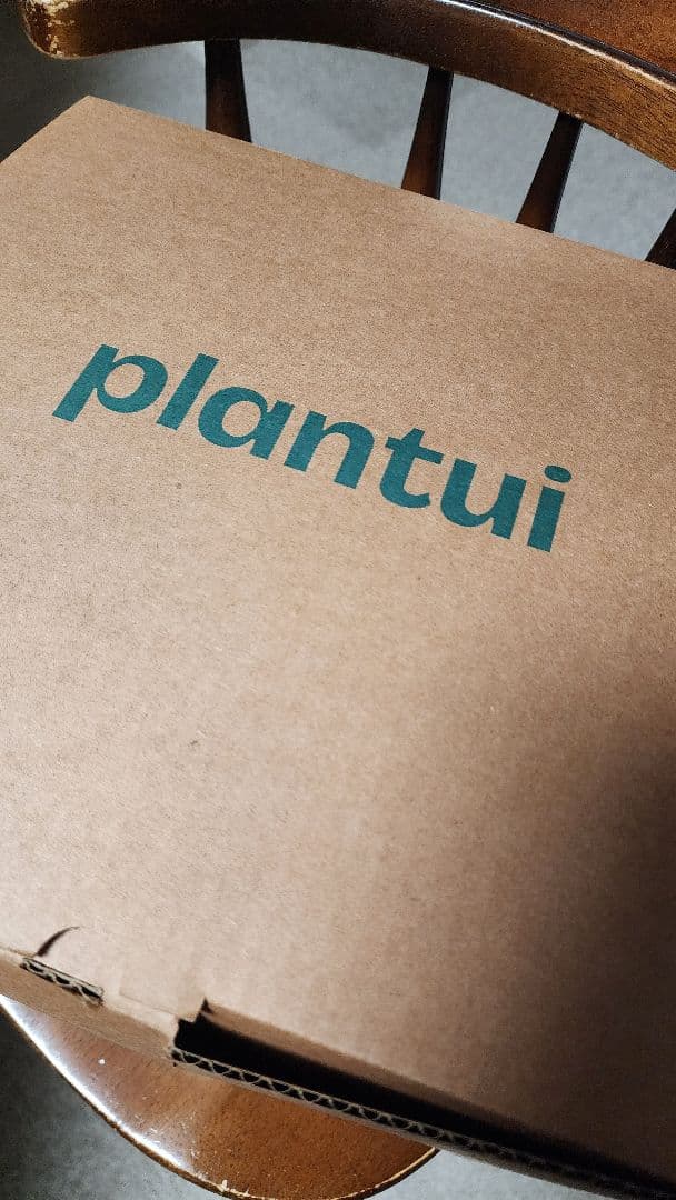 特価！！80%割引♪Plantui 北欧ブランド　水耕栽培 LED付き