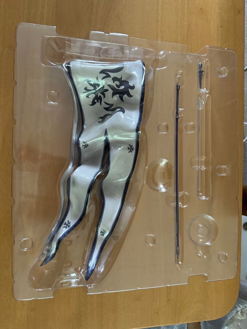 アヴェンジャー／ジャンヌ・ダルク［オルタ］ 昏き焔を纏いし竜の魔女　リコルヌ