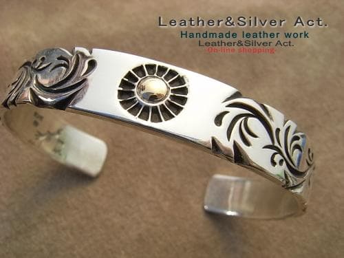 シルバーバングル　シルバー925、ｋ18　手彫り、唐草、メンズ ハンドメイド