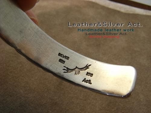 シルバーバングル　シルバー925、ｋ18　手彫り、唐草、メンズ ハンドメイド