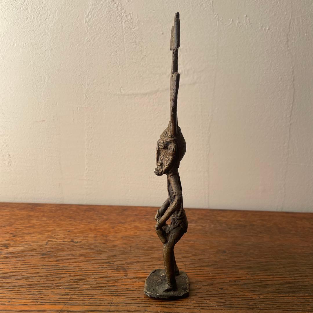 アフリカ ドゴン族 金属製 ブロンズ 仮面の人物 プリミティブアート