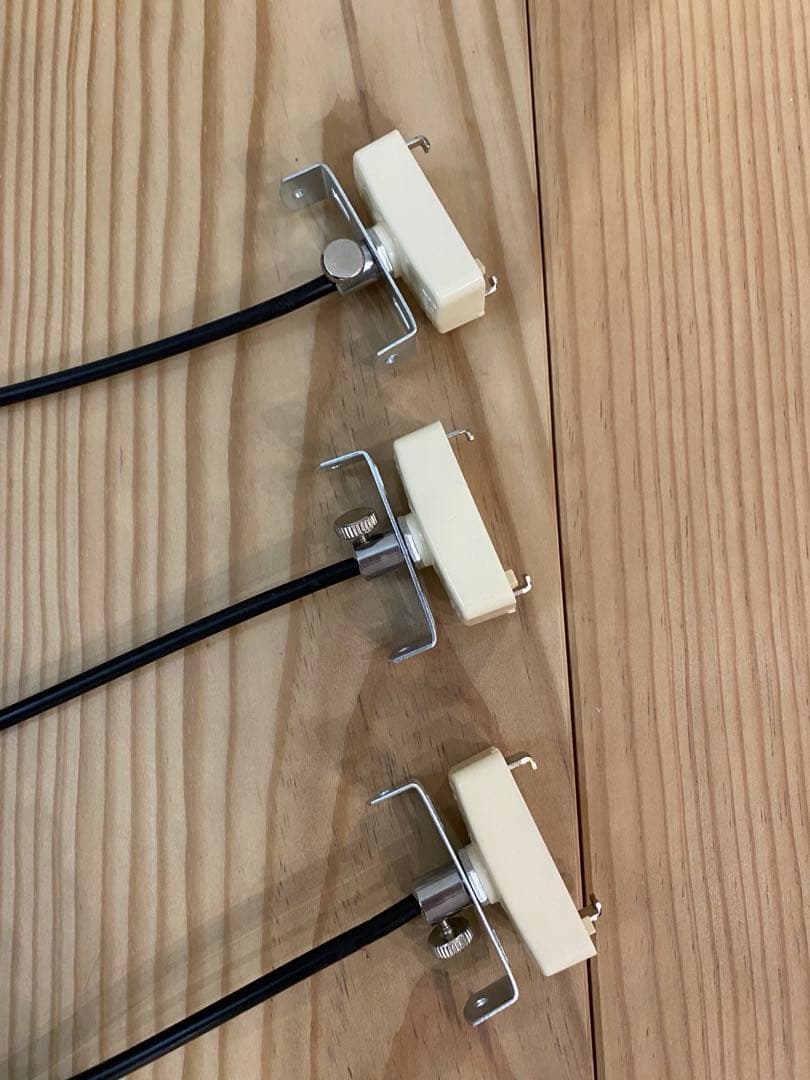 美品　ペンダントライト クリスタル 引掛シーリン　LED電球つき 3灯セット