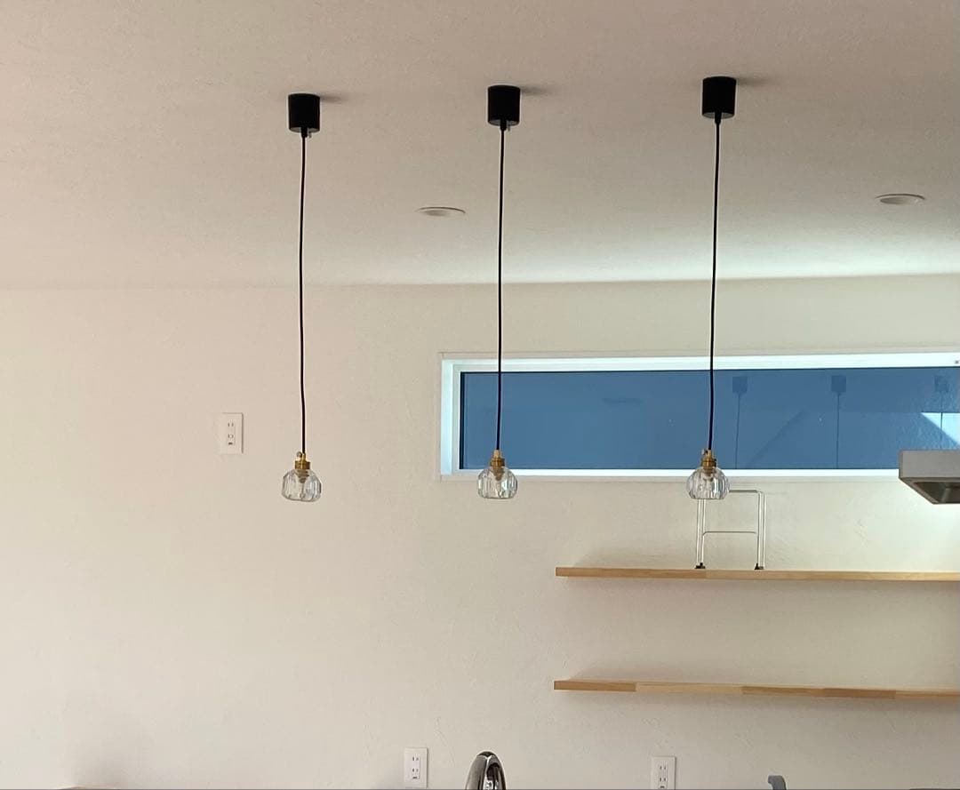 美品　ペンダントライト クリスタル 引掛シーリン　LED電球つき 3灯セット