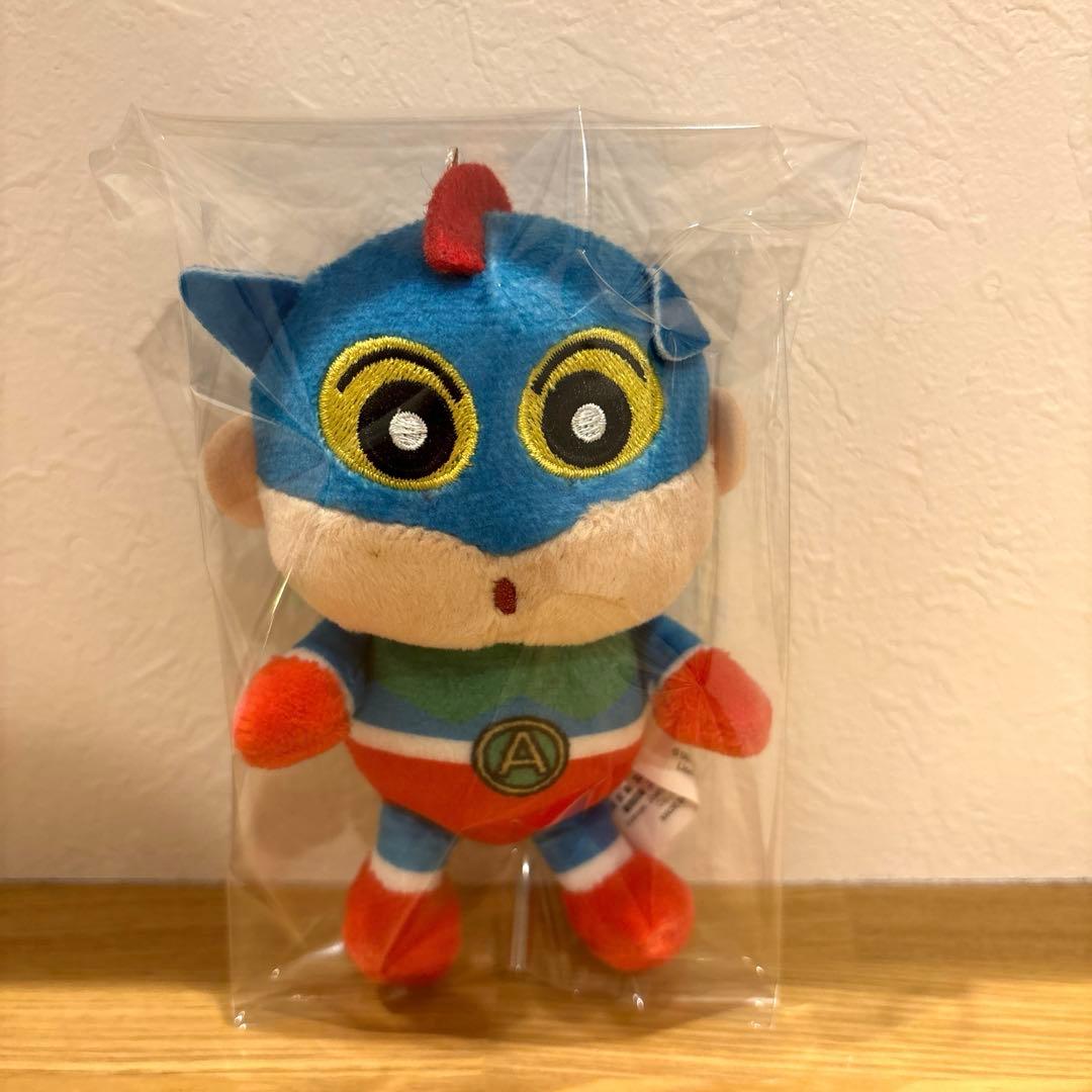 クレヨンしんちゃん アクション仮面 ぬいぐるみ マスコット 最安値