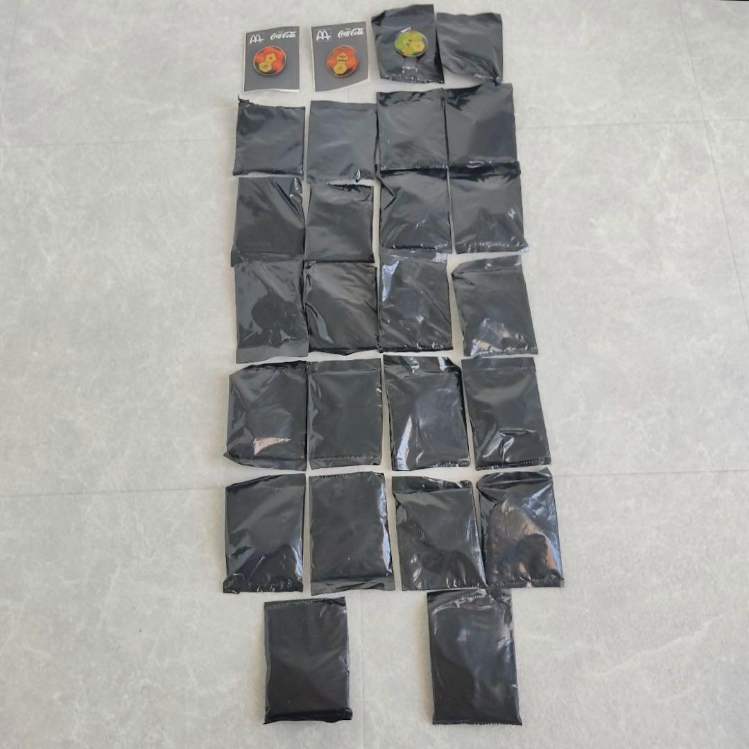 1998年 フランスW杯 ピンバッジ 26個 マクドナルド×コカコーラ - メルカリ