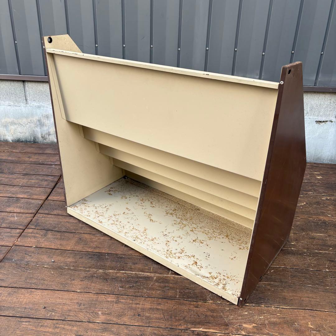 昭和レトロ スチール製 ガラス仕切り 階段型本棚 店舗什器 ショーケース 5段