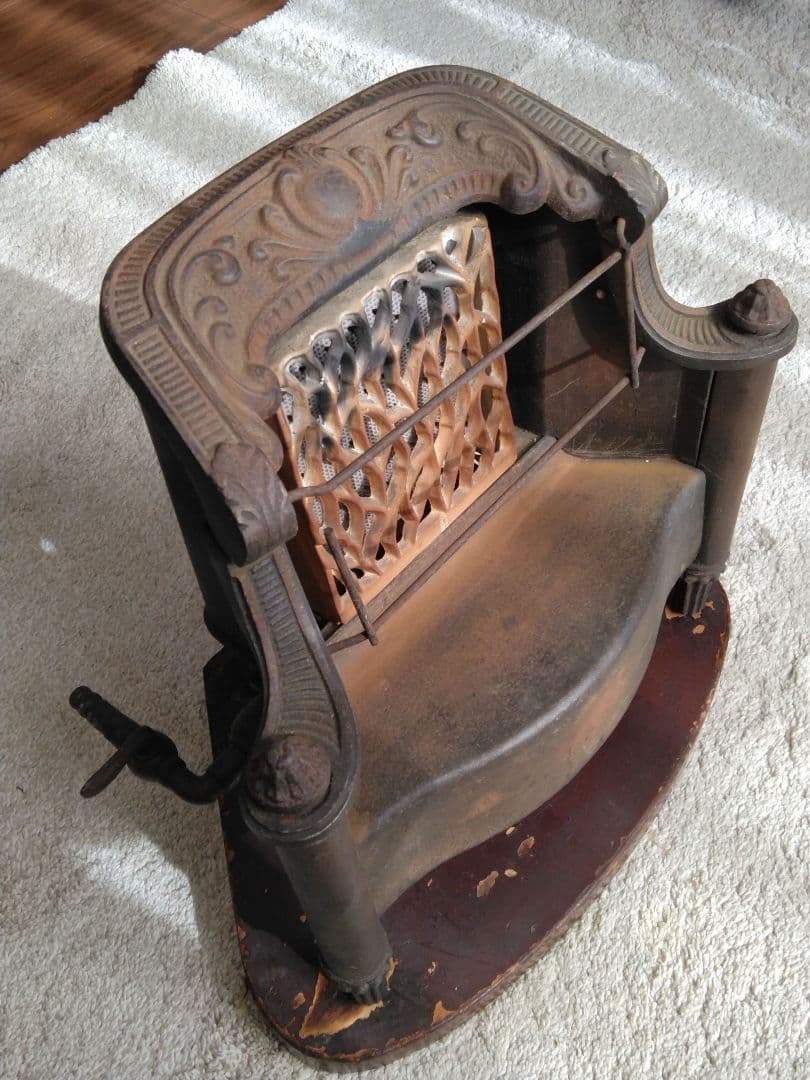 アンチーク・ガスストーブ