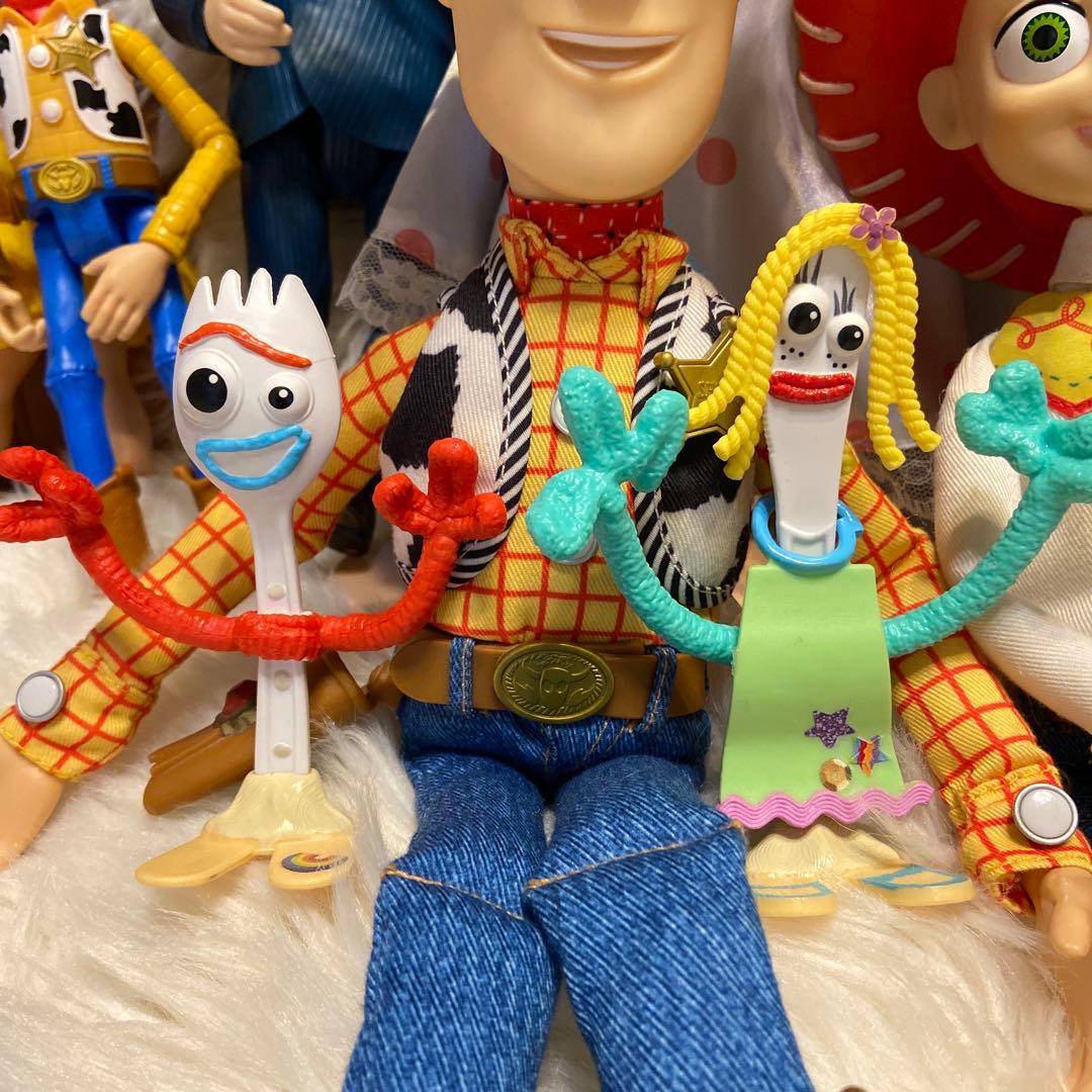 トイストーリーフィギュア　人形