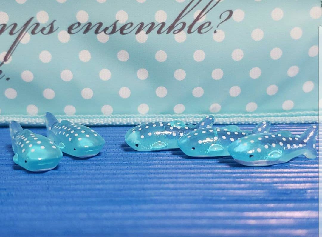 ミニチュア雑貨 ジンベエ サメ 魚 生き物 ガーデン 可愛い 雑貨 置物